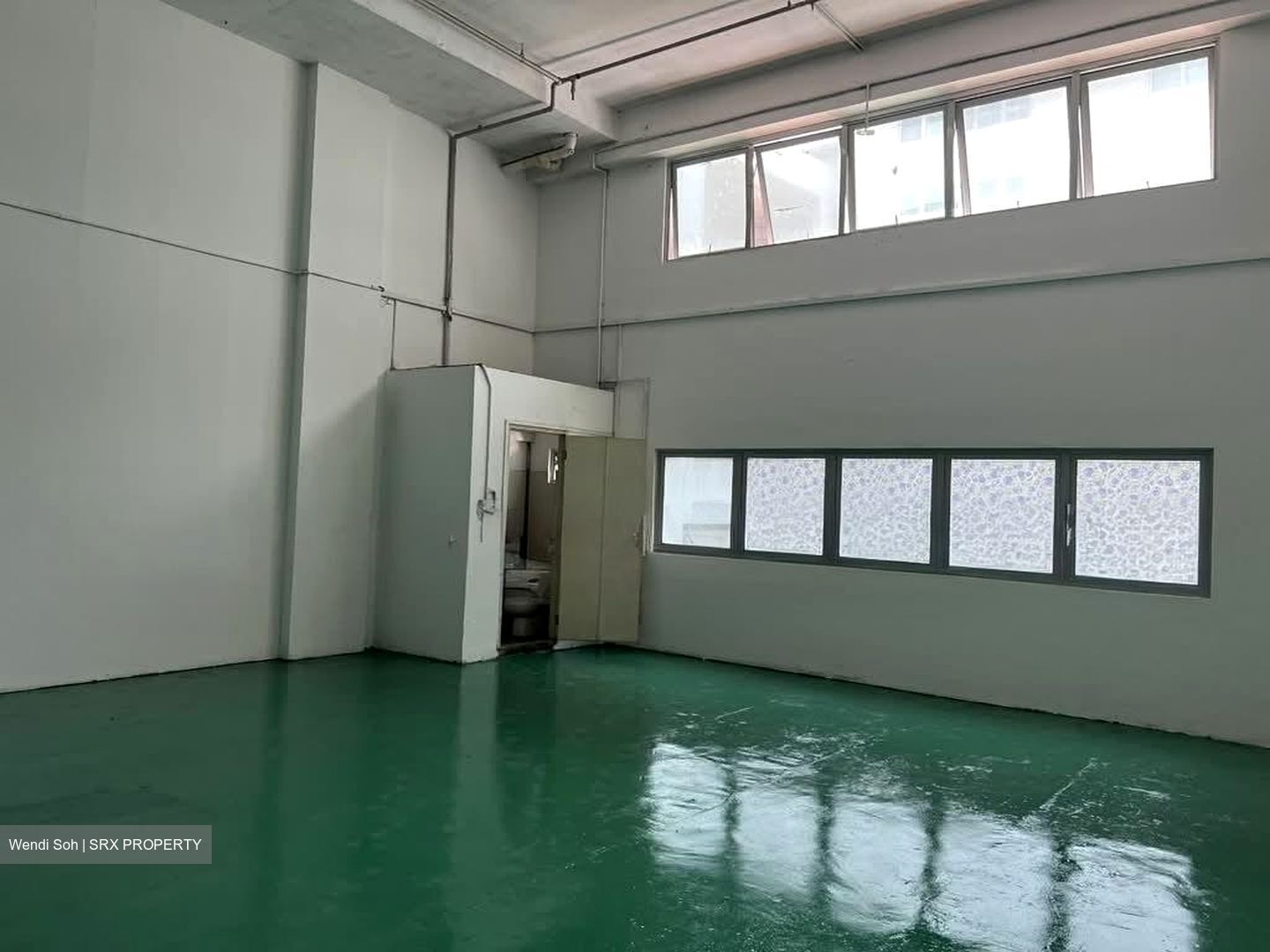 Pioneer Point (D22), Factory #549816111